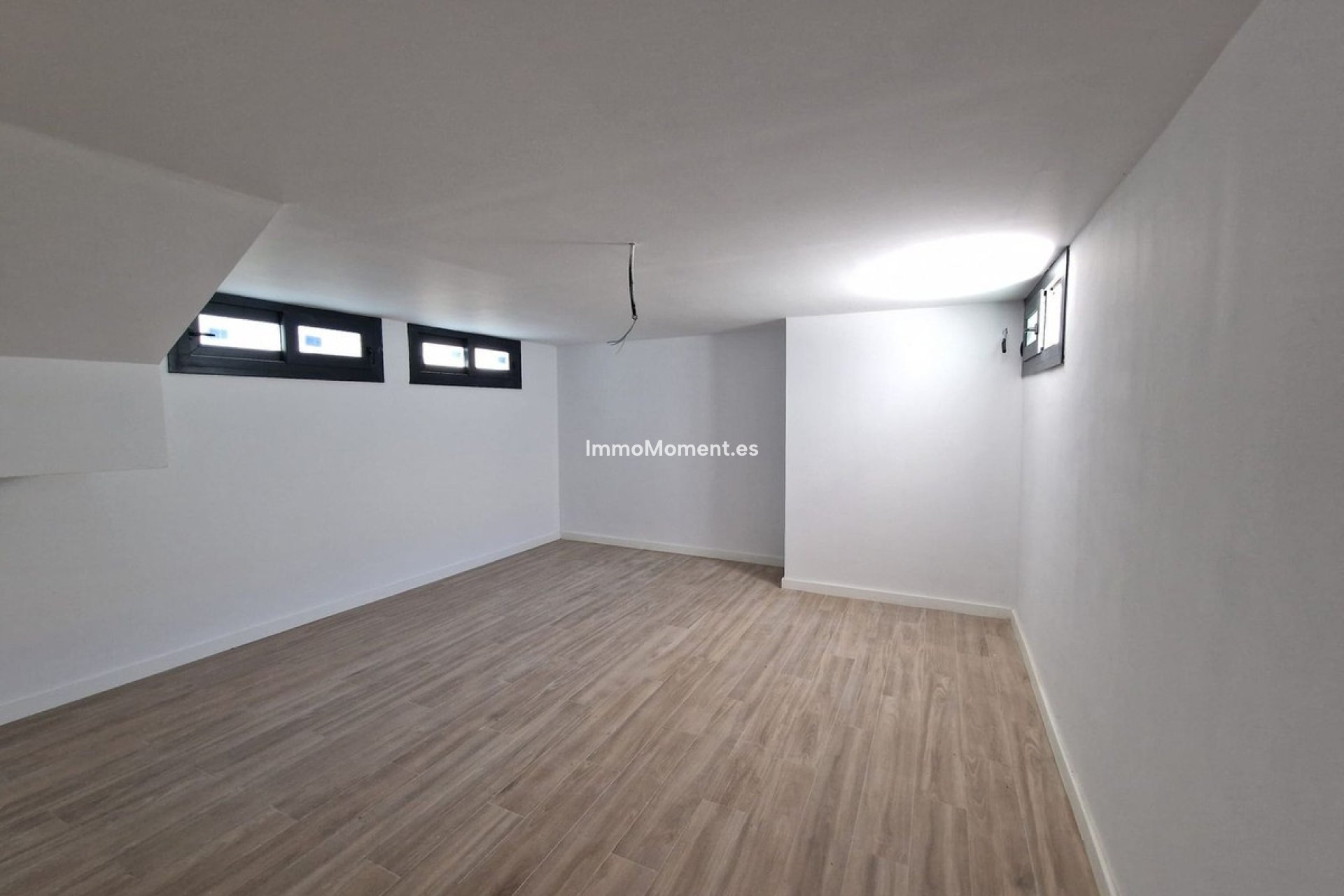 Bestaande woning - Vrijstaande villa - Manilva