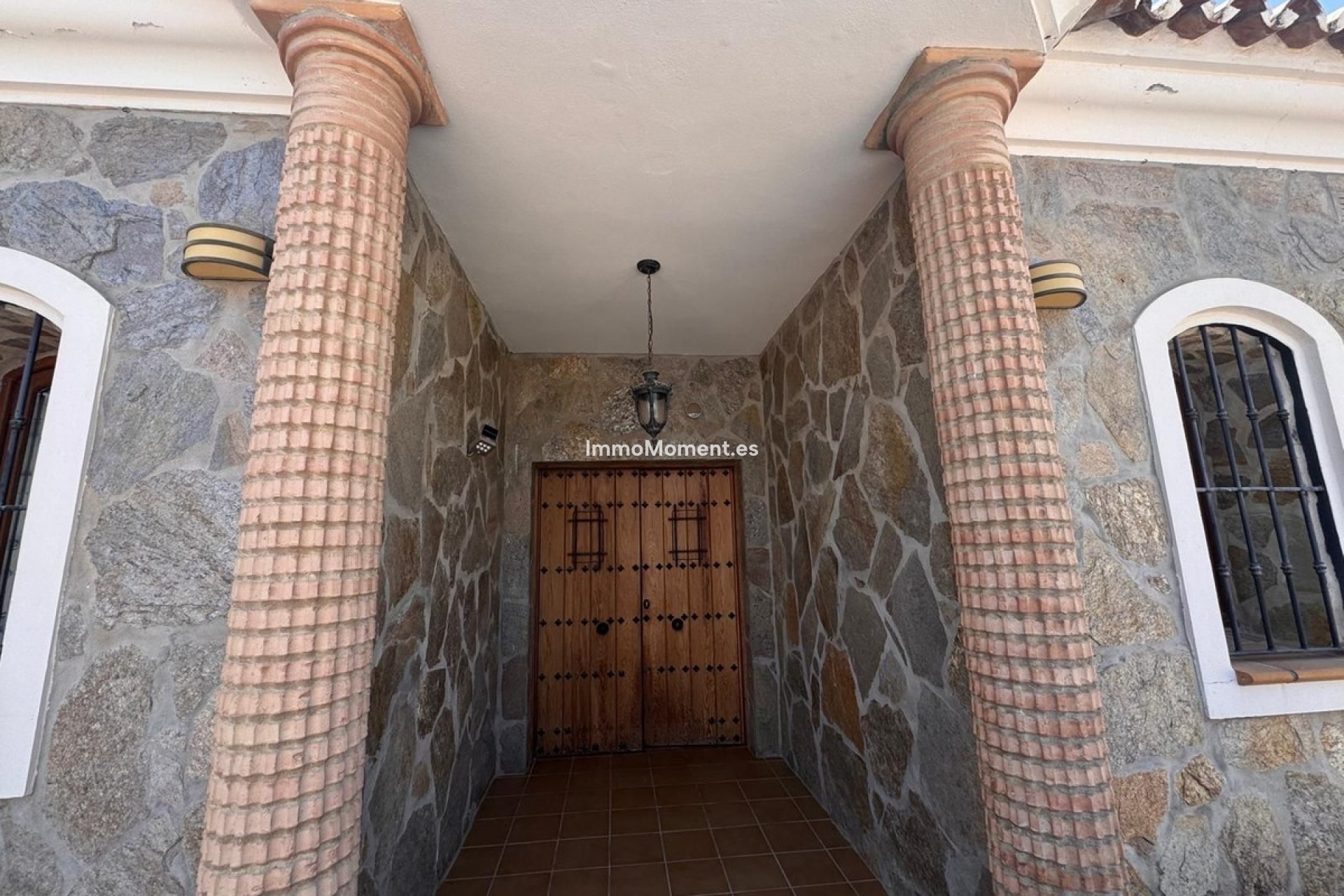 Bestaande woning - Vrijstaande villa - Manilva