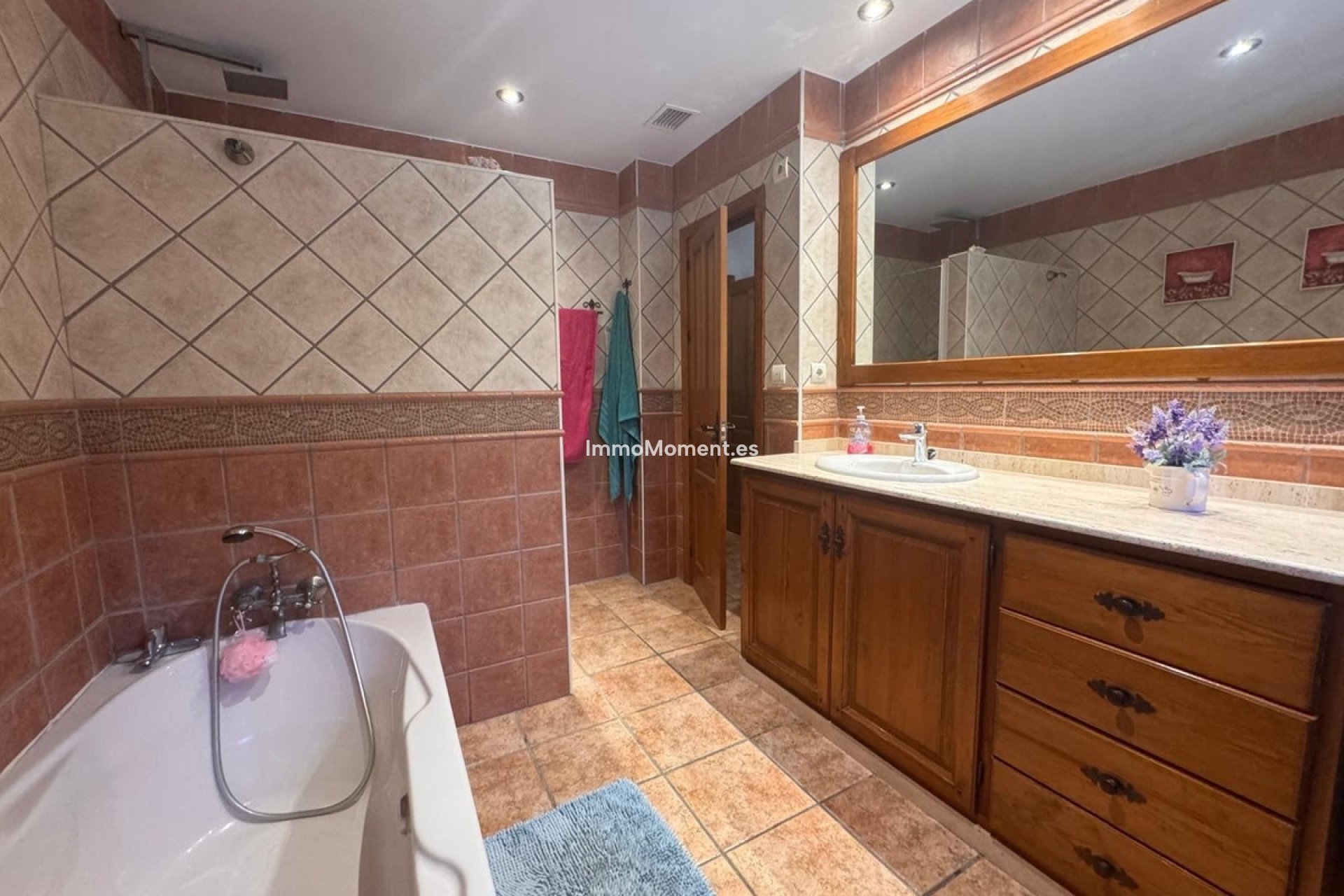 Bestaande woning - Vrijstaande villa - Manilva