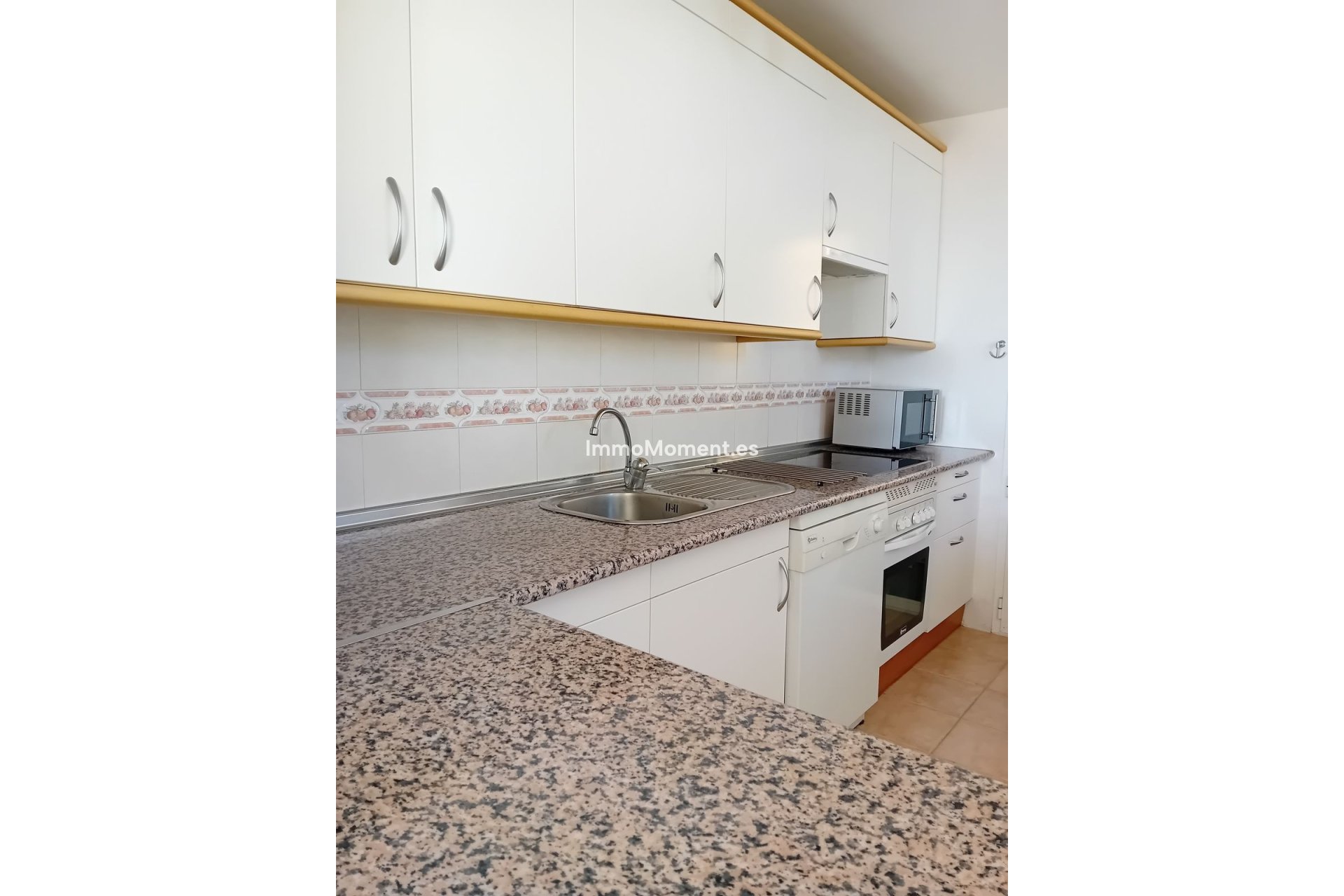 Bestaande woning - Vrijstaande villa - Manilva