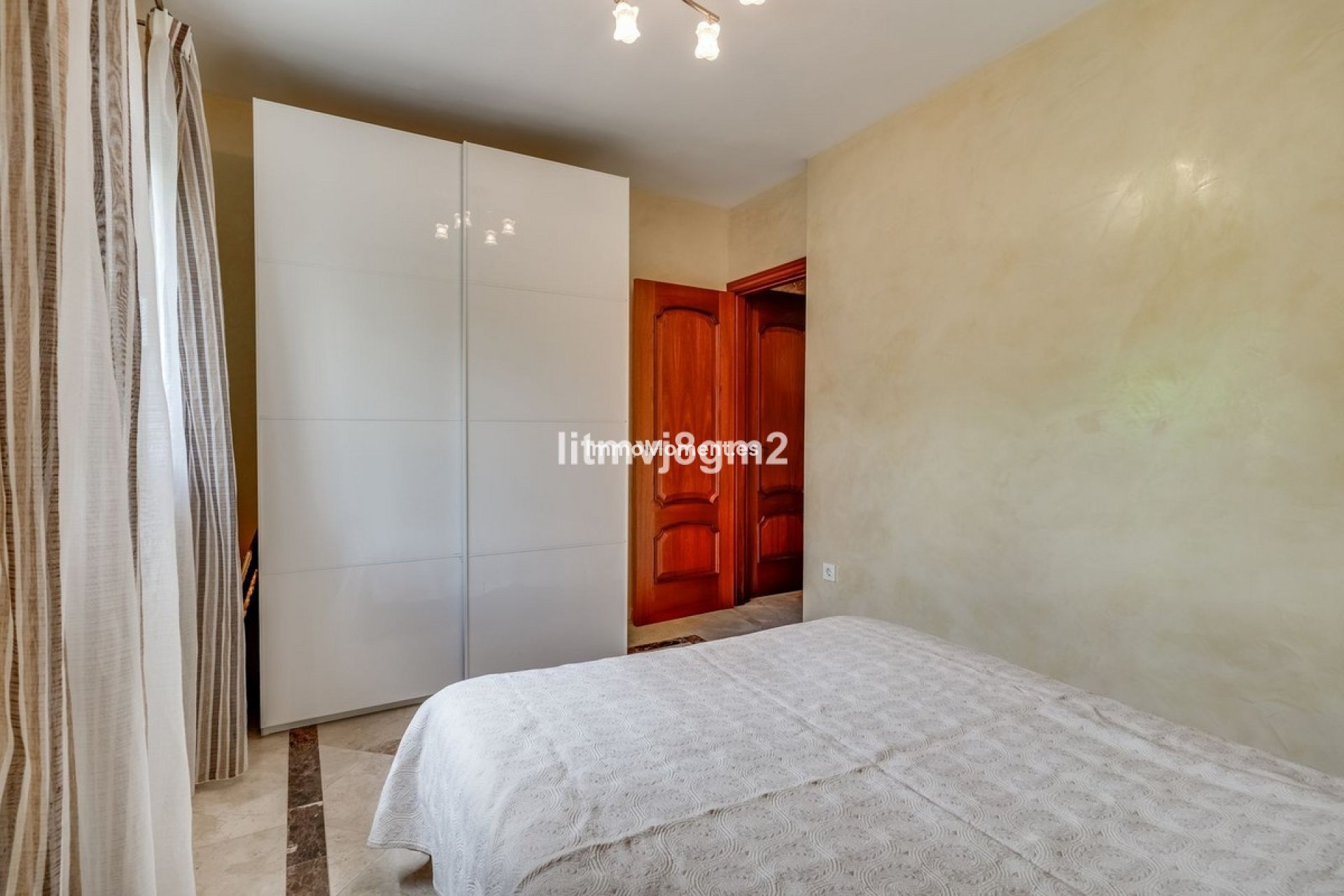 Bestaande woning - Vrijstaande villa - Marbella - Artola