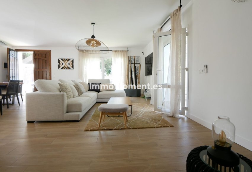 Bestaande woning - Vrijstaande villa - Marbella - Cabopino