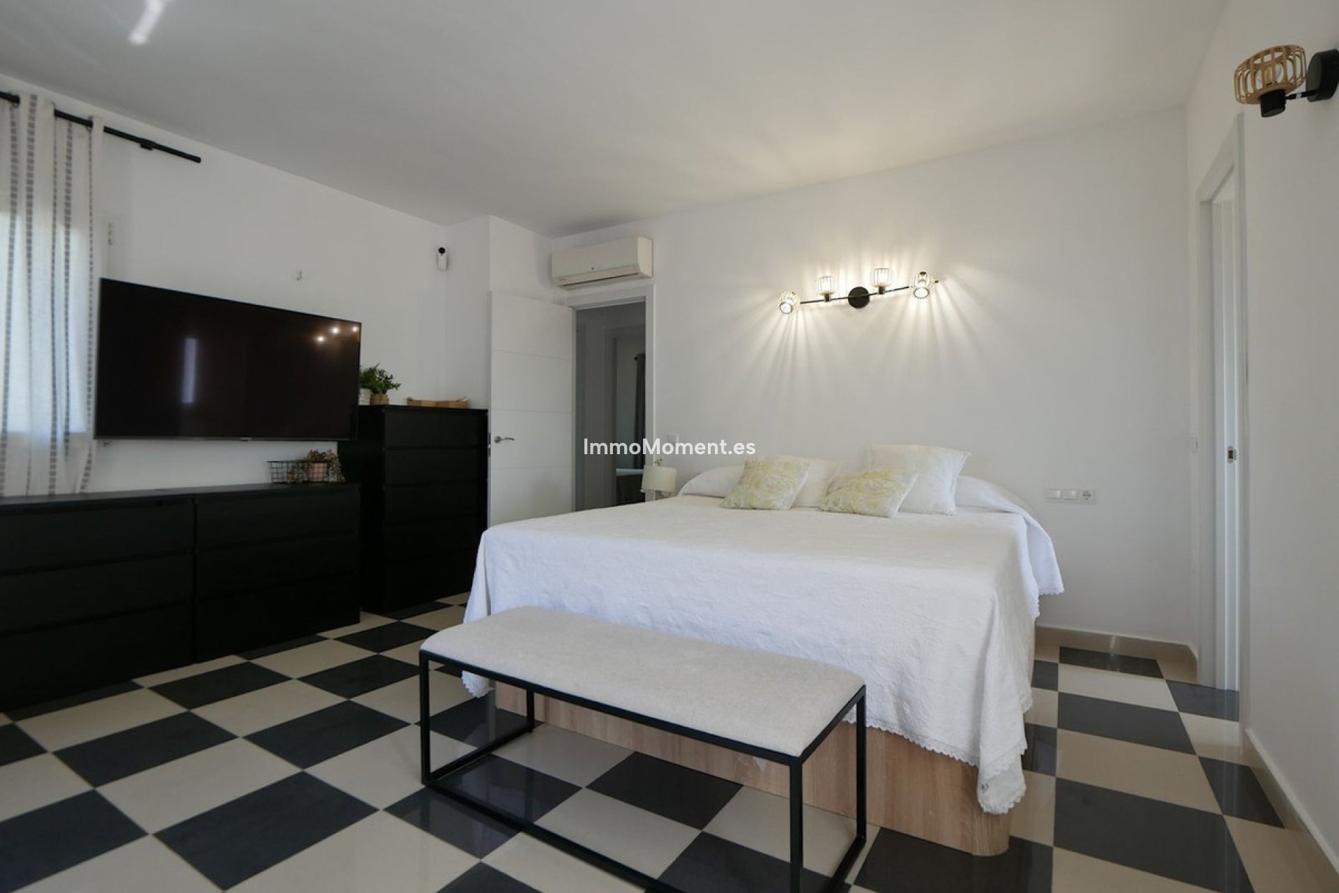 Bestaande woning - Vrijstaande villa - Marbella - Cabopino