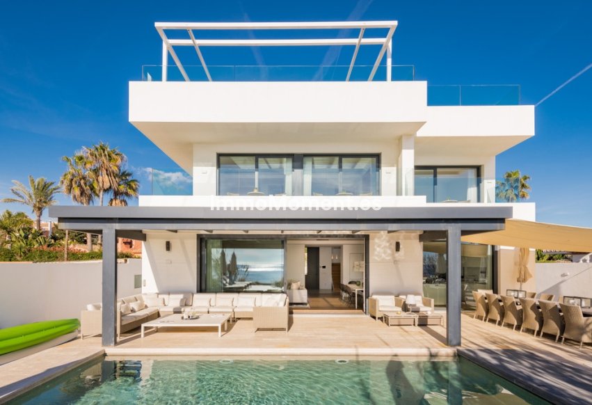 Bestaande woning - Vrijstaande villa - Marbella - Costabella