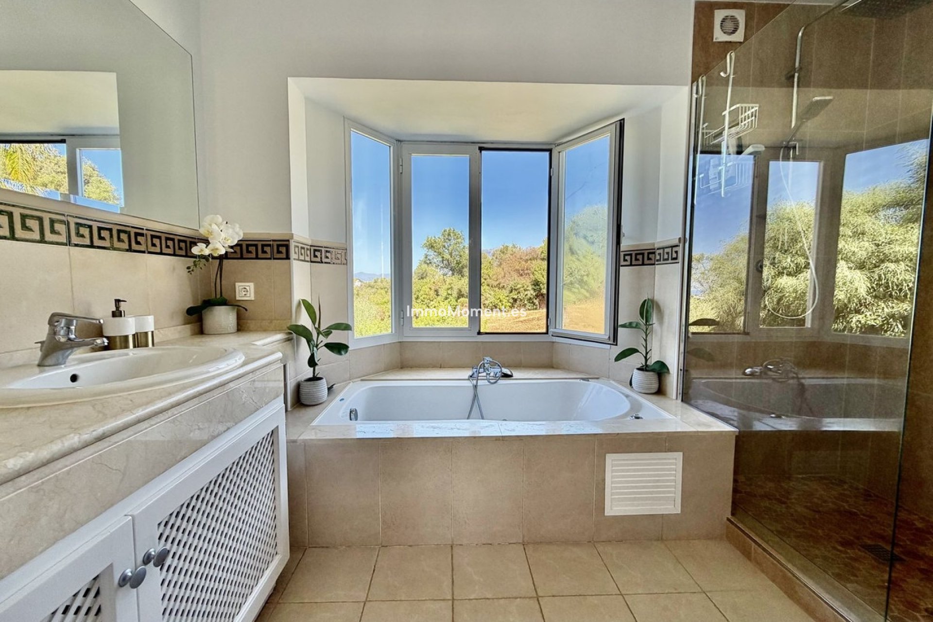 Bestaande woning - Vrijstaande villa - Marbella - El Rosario