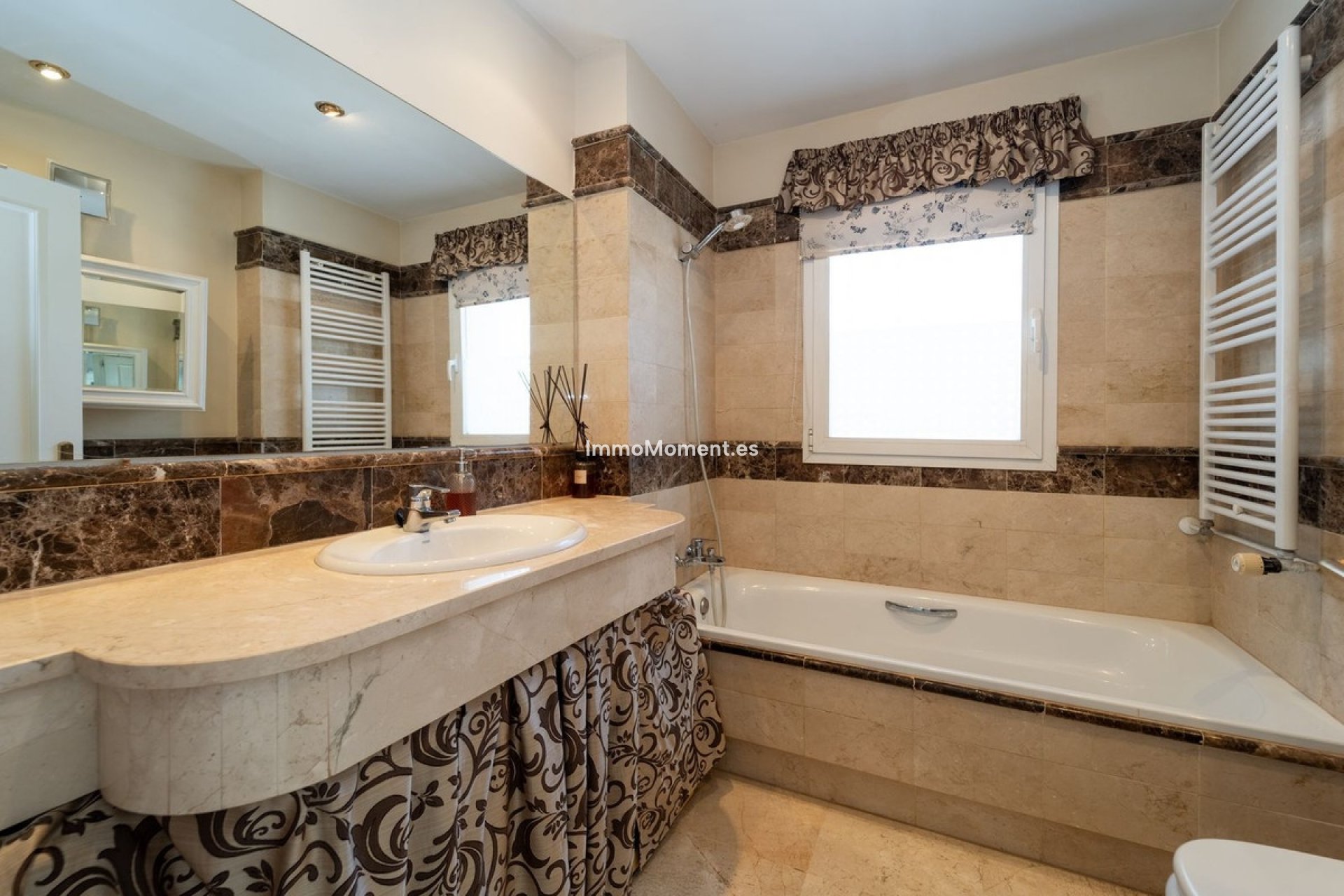 Bestaande woning - Vrijstaande villa - Marbella - El Rosario