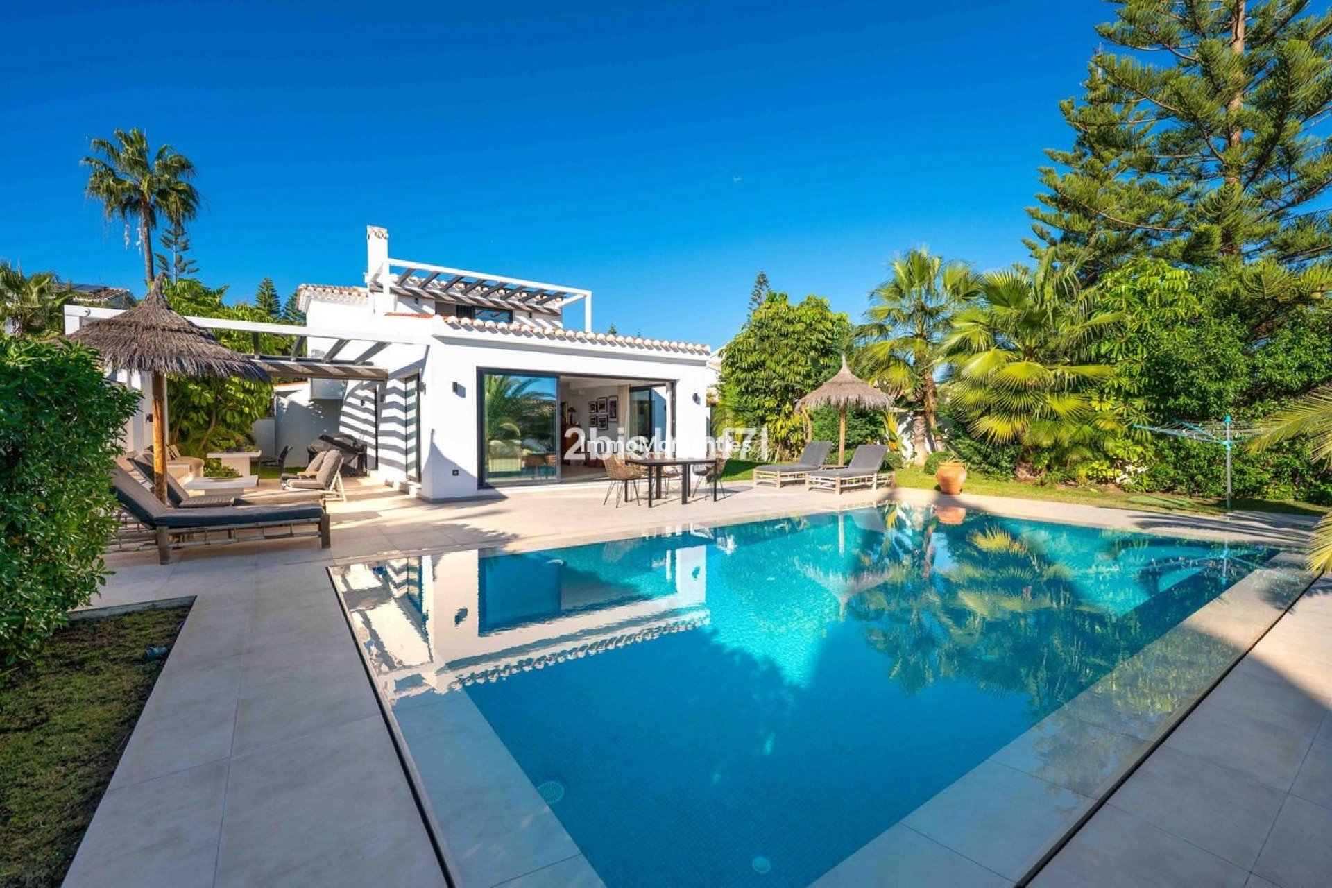 Bestaande woning - Vrijstaande villa - Marbella - Elviria