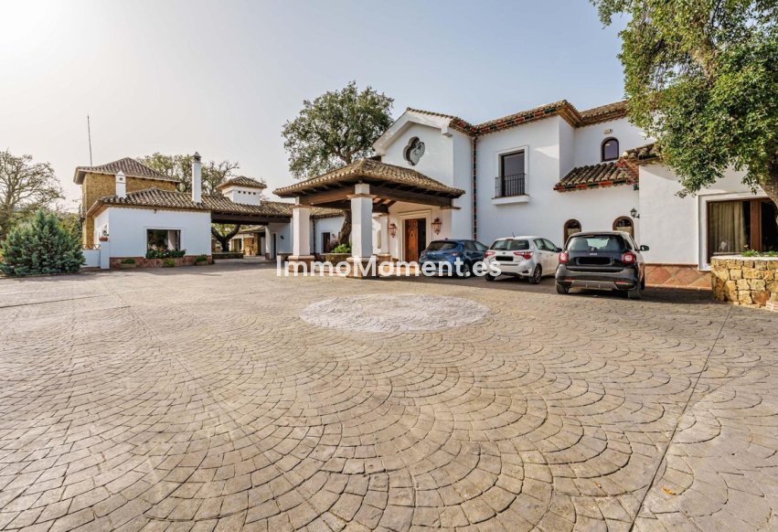 Bestaande woning - Vrijstaande villa - Marbella - La Mairena