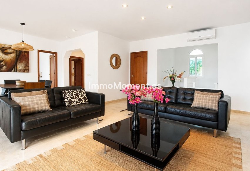 Bestaande woning - Vrijstaande villa - Marbella - Las Chapas