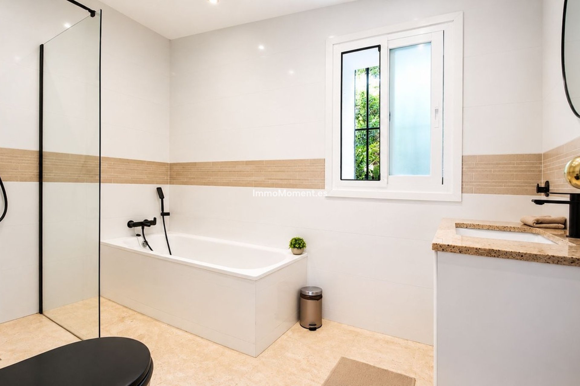 Bestaande woning - Vrijstaande villa - Marbella - Las Chapas