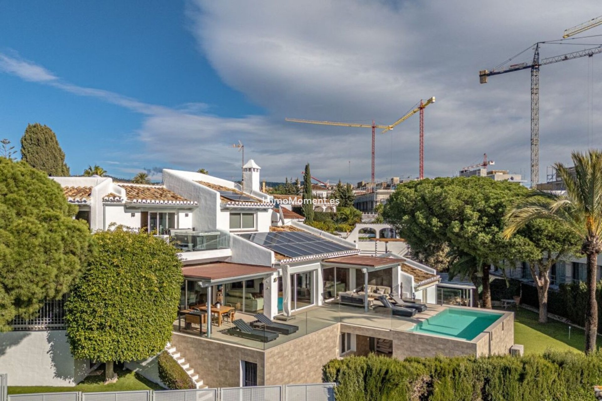 Bestaande woning - Vrijstaande villa - Marbella - Las Chapas