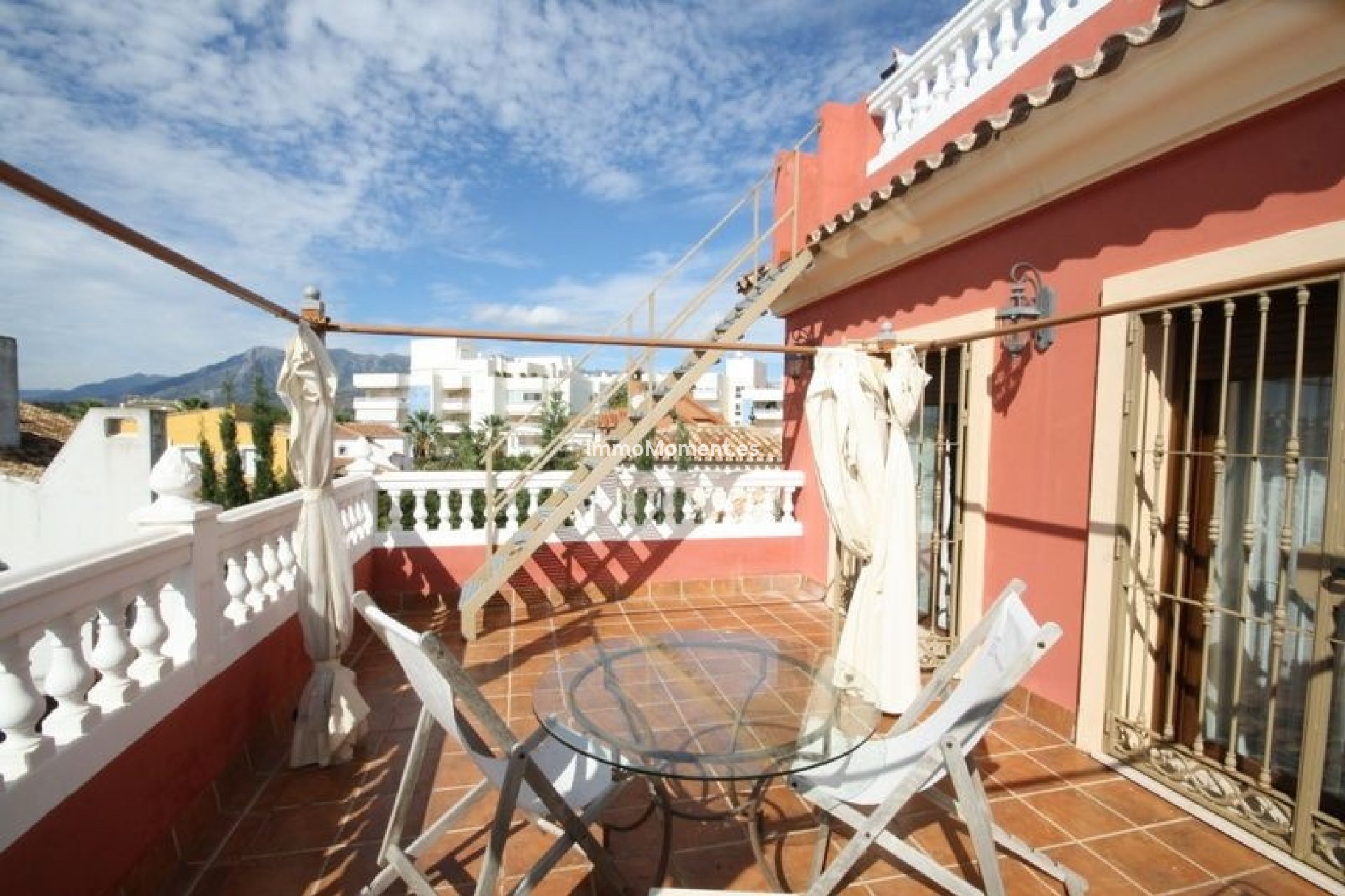 Bestaande woning - Vrijstaande villa - Marbella - Las Chapas
