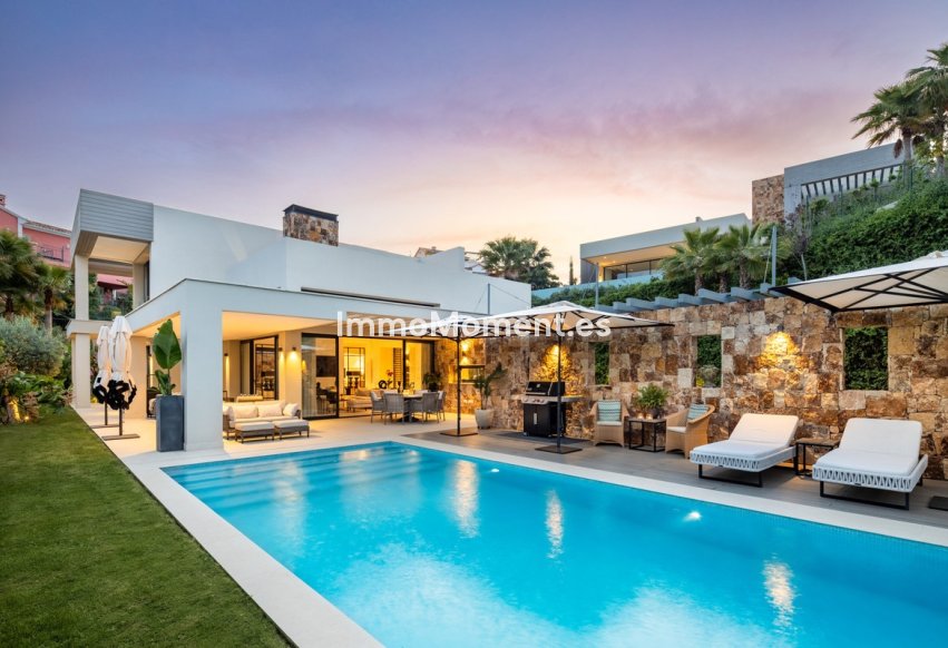 Bestaande woning - Vrijstaande villa - Marbella - Nueva Andalucía