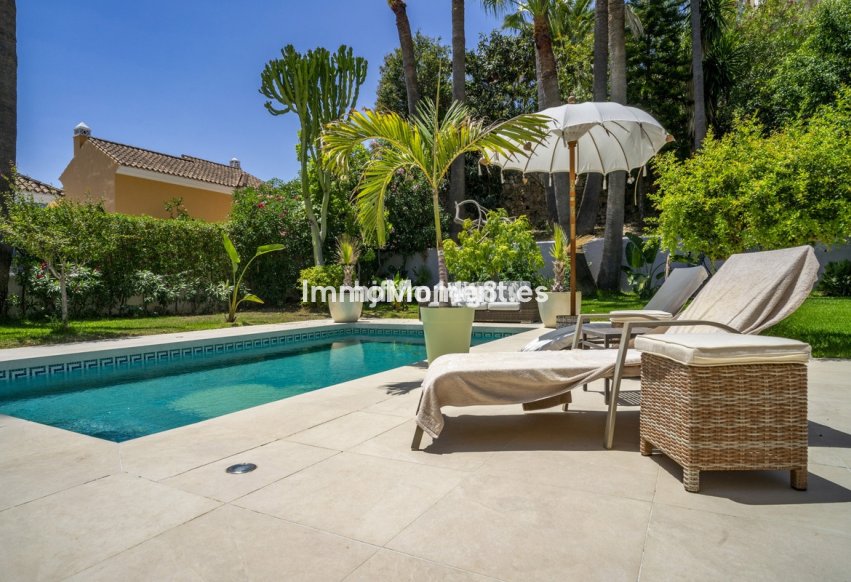 Bestaande woning - Vrijstaande villa - Marbella - Nueva Andalucía