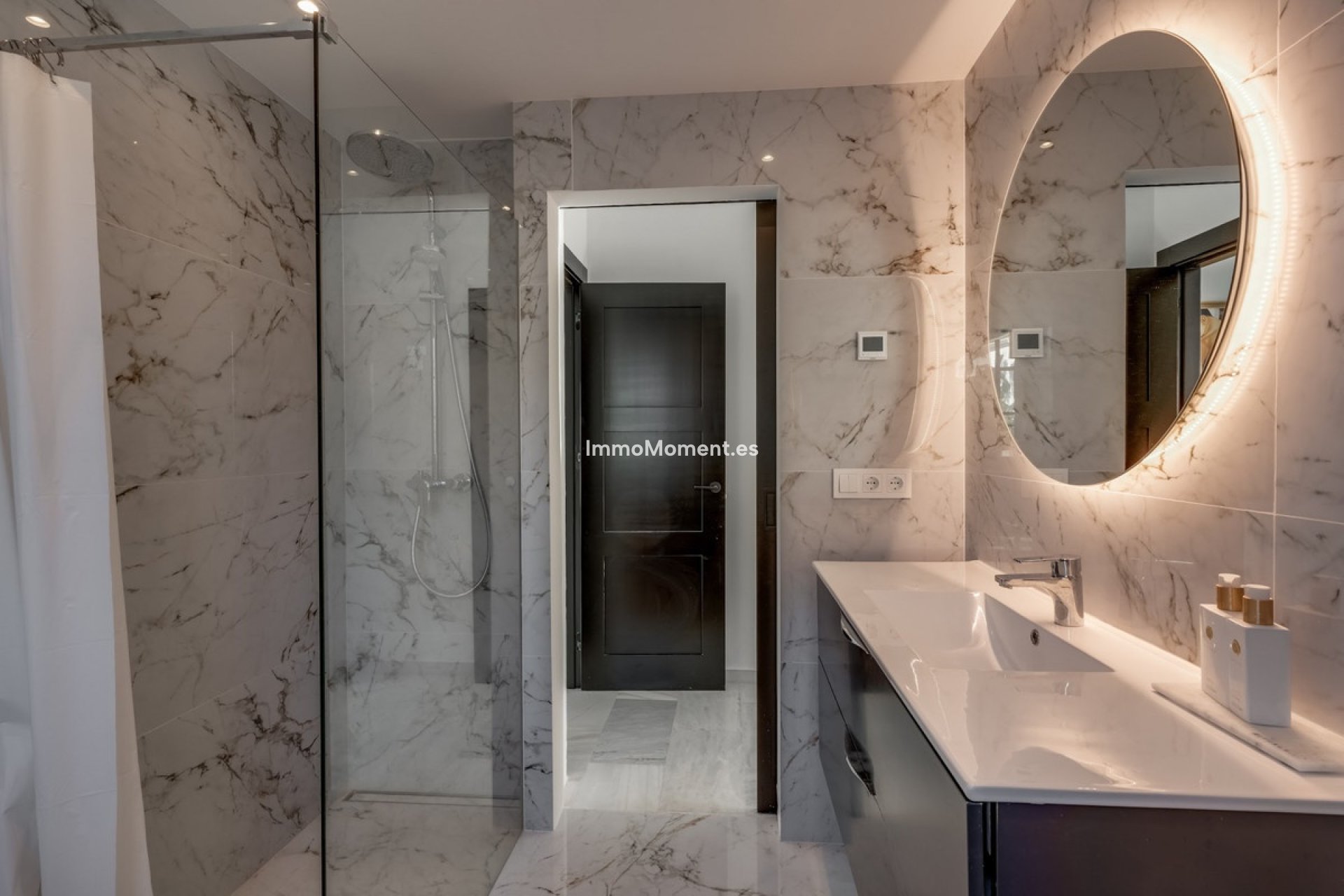 Bestaande woning - Vrijstaande villa - Marbella - Nueva Andalucía