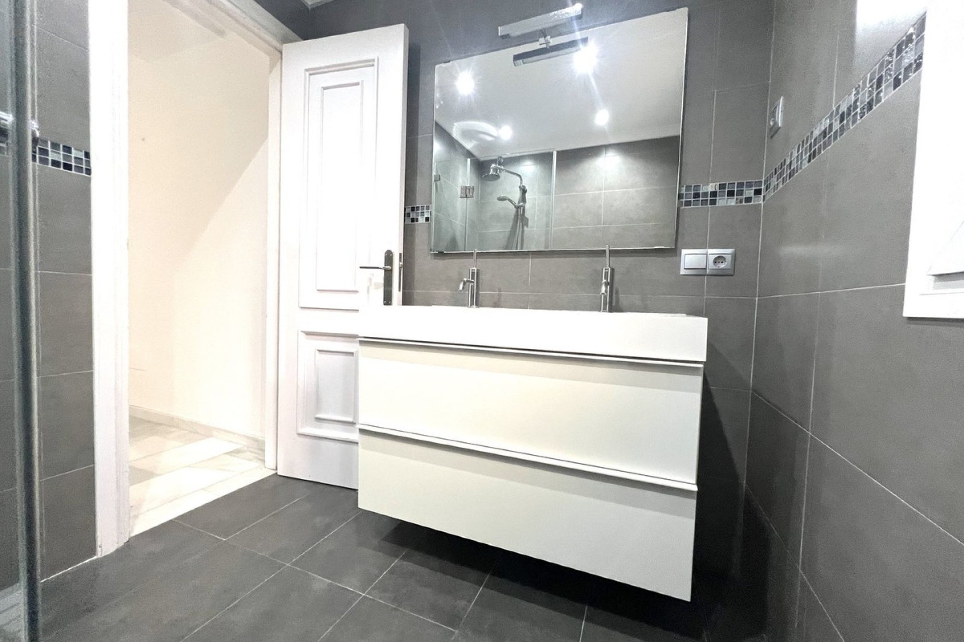 Bestaande woning - Vrijstaande villa - Marbella - Nueva Andalucía
