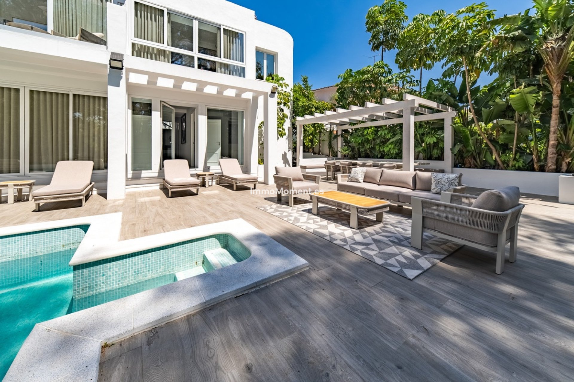 Bestaande woning - Vrijstaande villa - Marbella - Nueva Andalucía