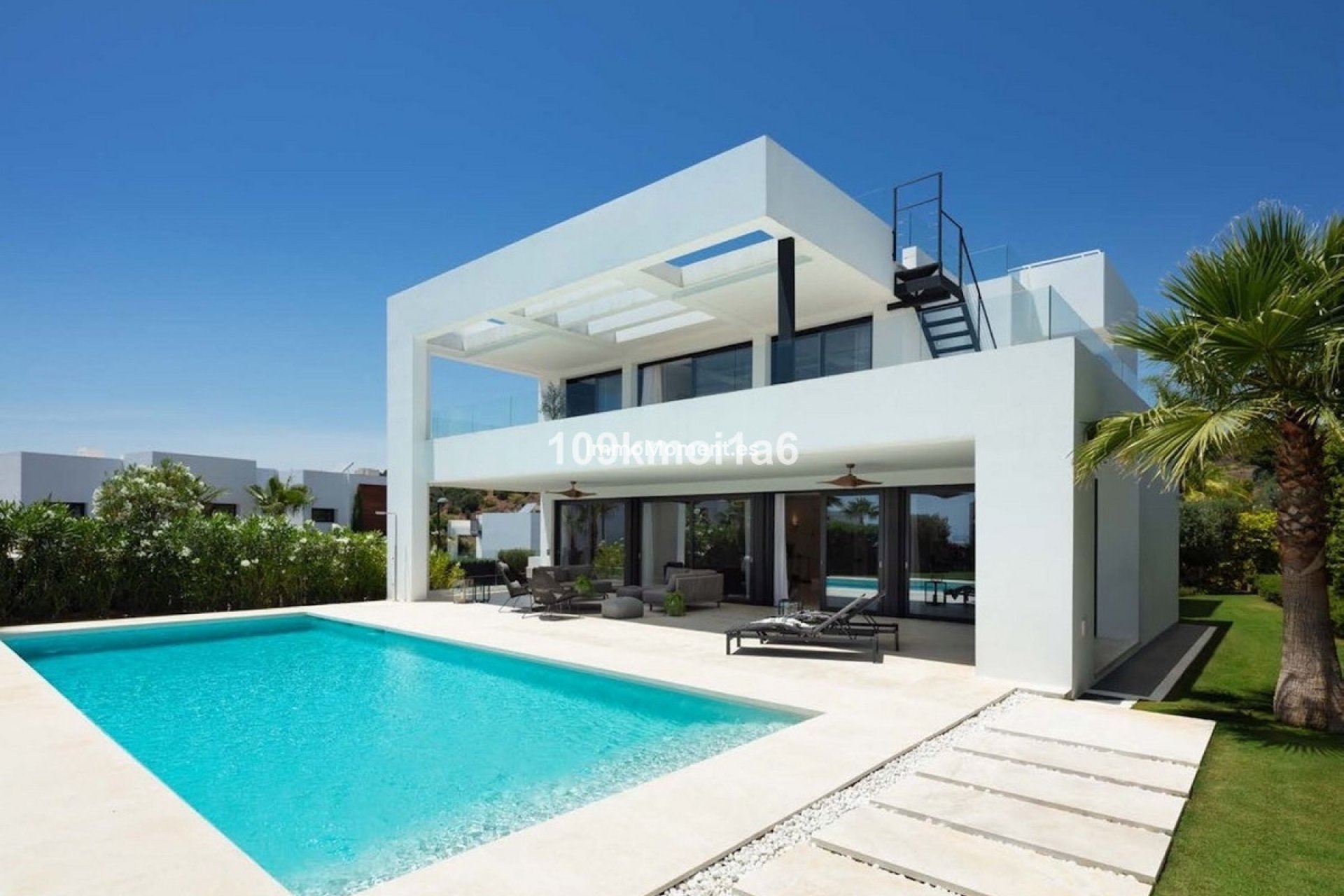 Bestaande woning - Vrijstaande villa - Marbella - Nueva Andalucía
