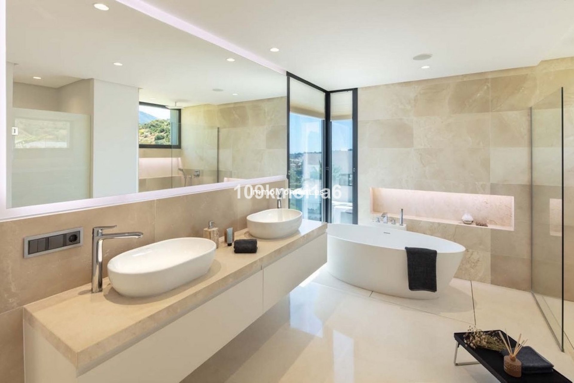 Bestaande woning - Vrijstaande villa - Marbella - Nueva Andalucía