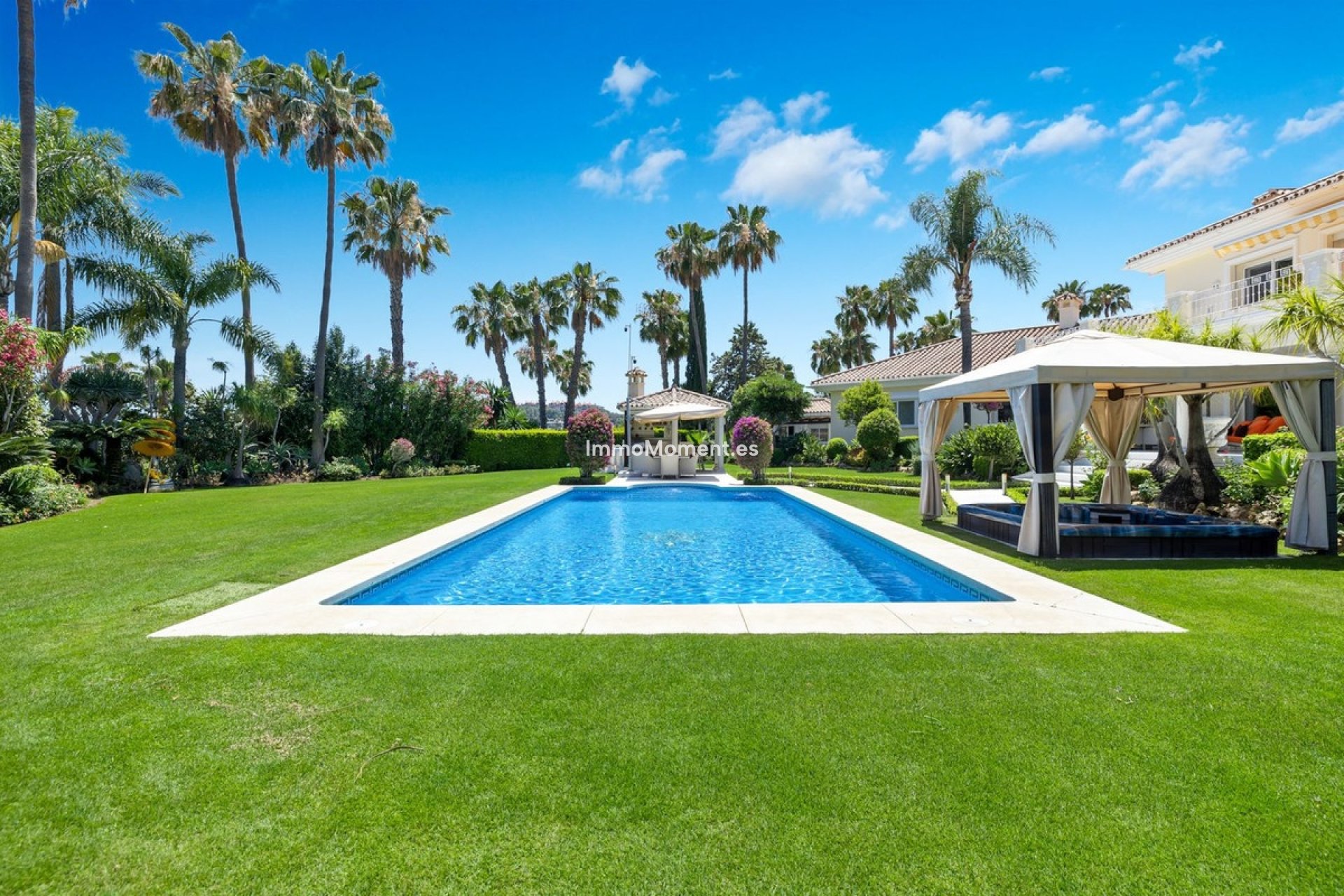 Bestaande woning - Vrijstaande villa - Marbella - Nueva Andalucía