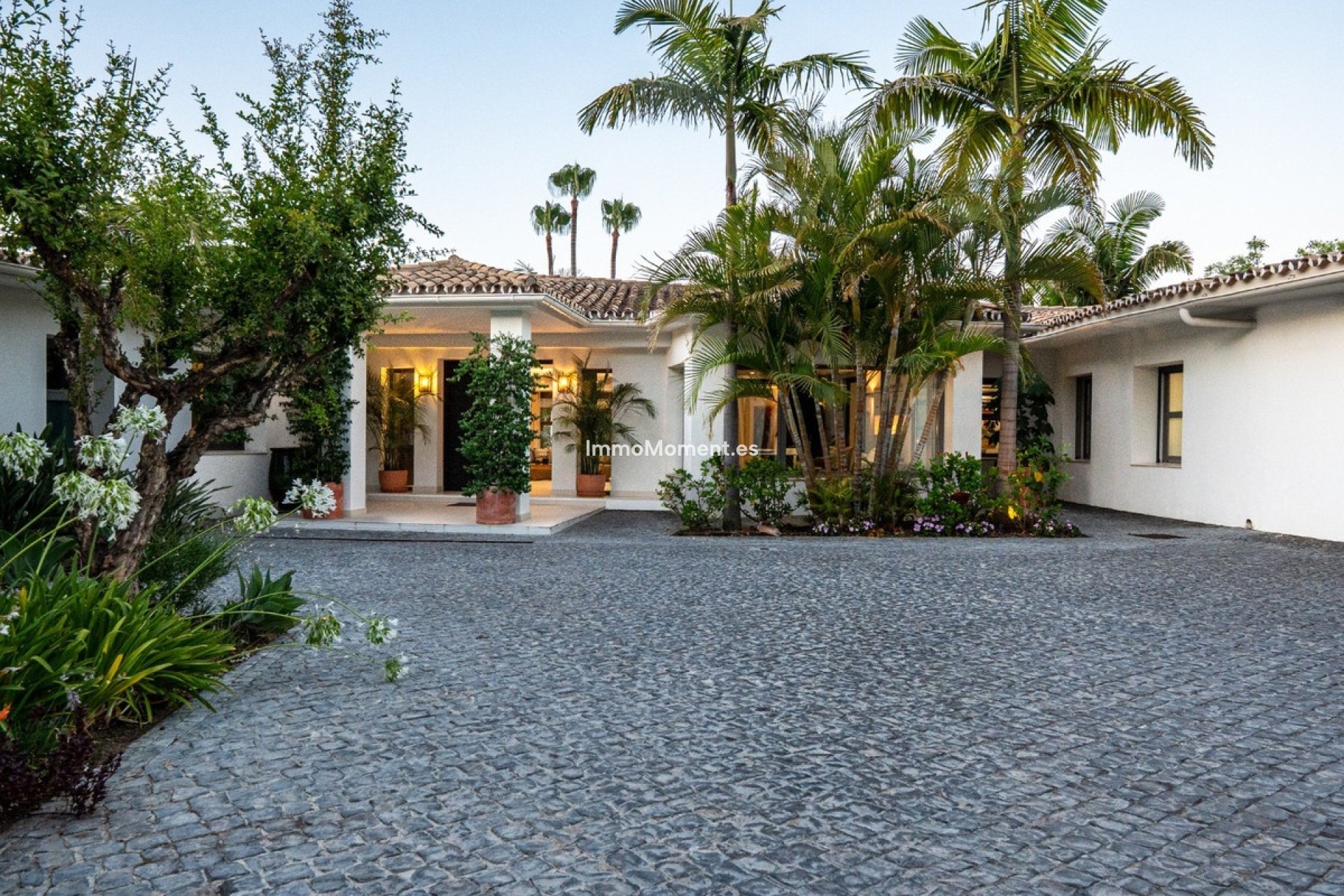 Bestaande woning - Vrijstaande villa - Marbella - Nueva Andalucía