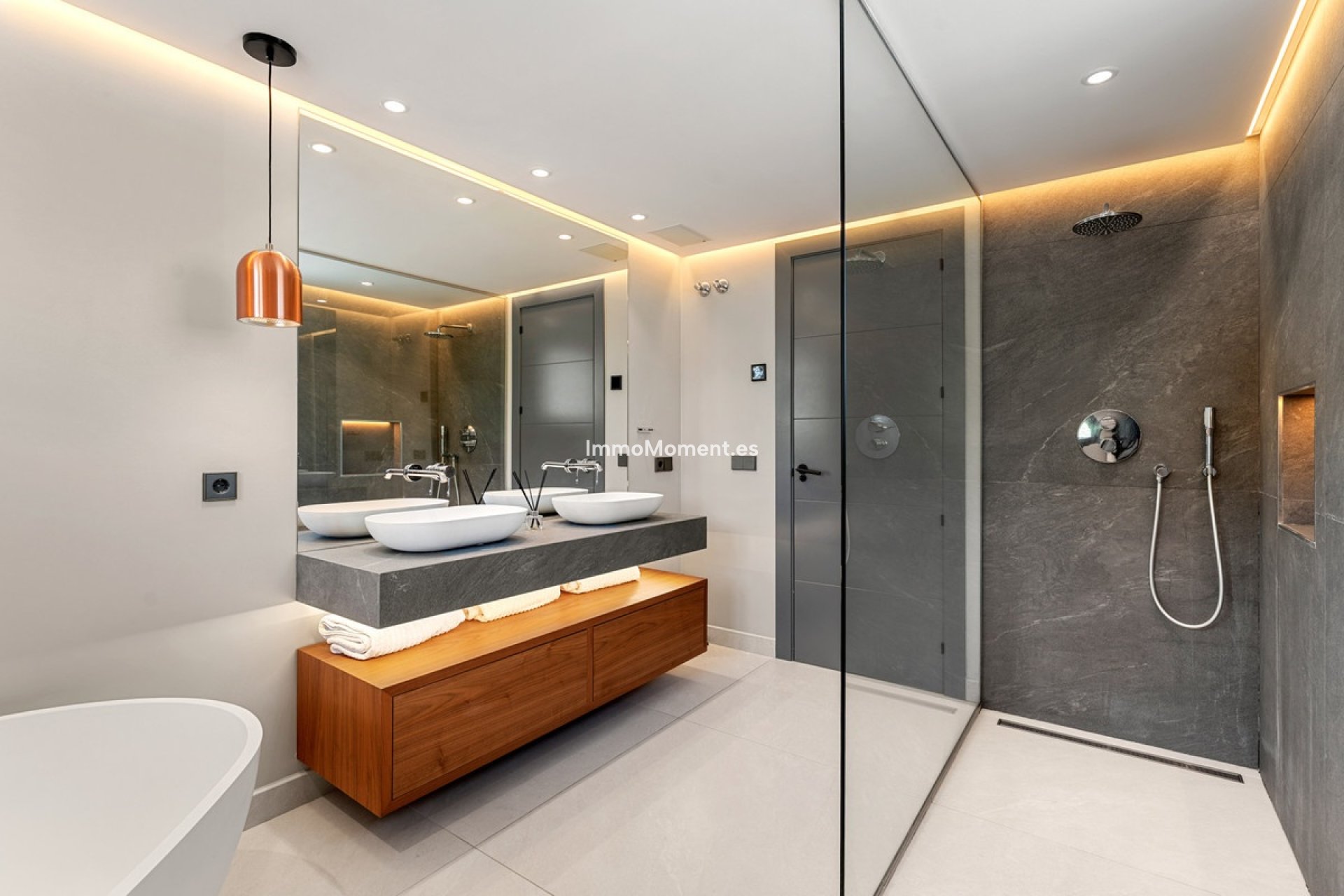 Bestaande woning - Vrijstaande villa - Marbella - Nueva Andalucía