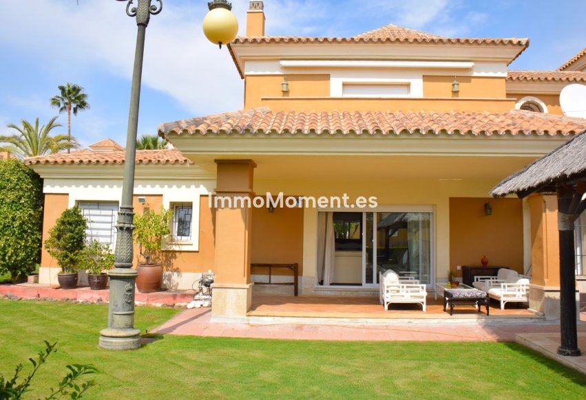 Bestaande woning - Vrijstaande villa - Marbella - Santa Clara