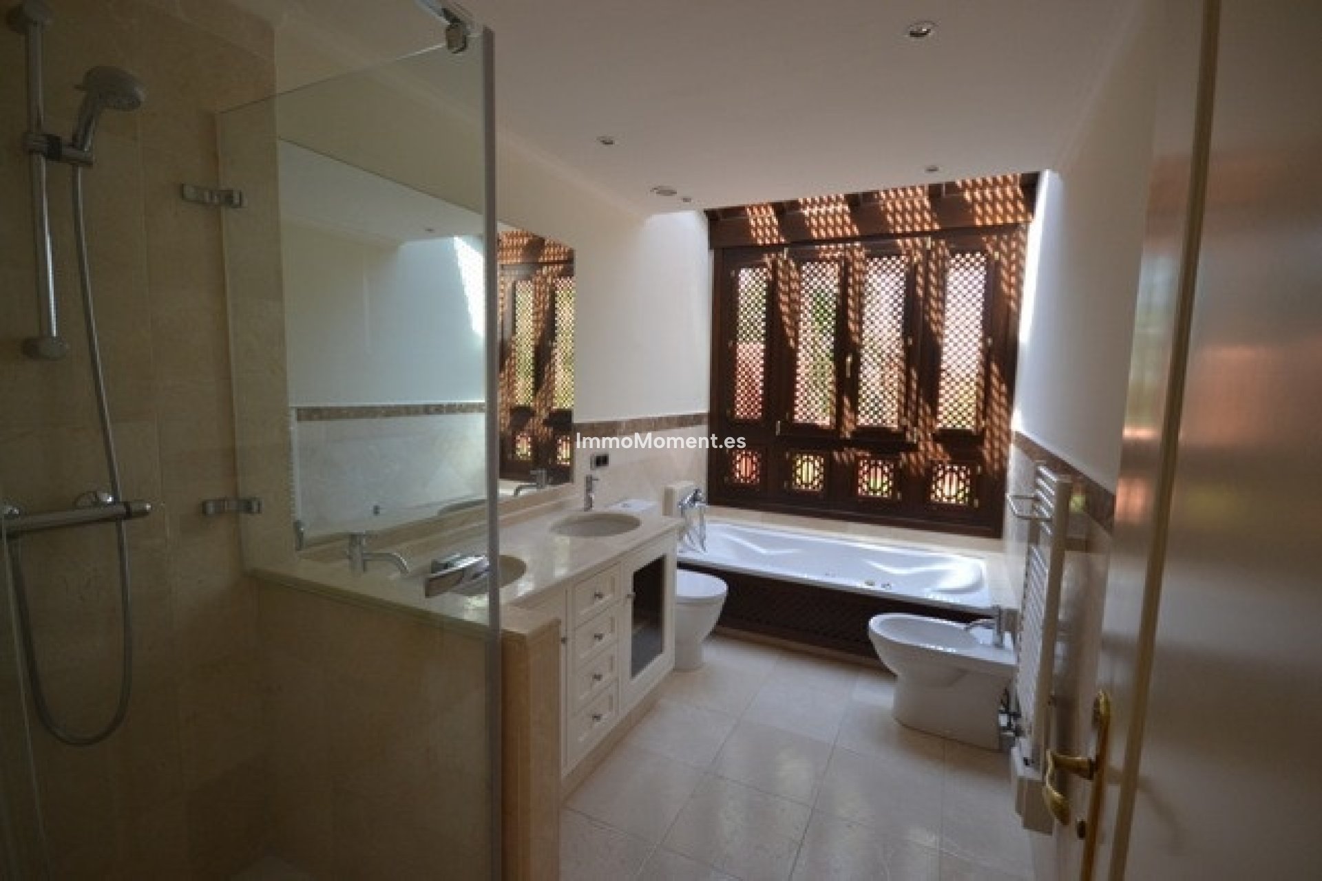 Bestaande woning - Vrijstaande villa - Marbella - The Golden Mile