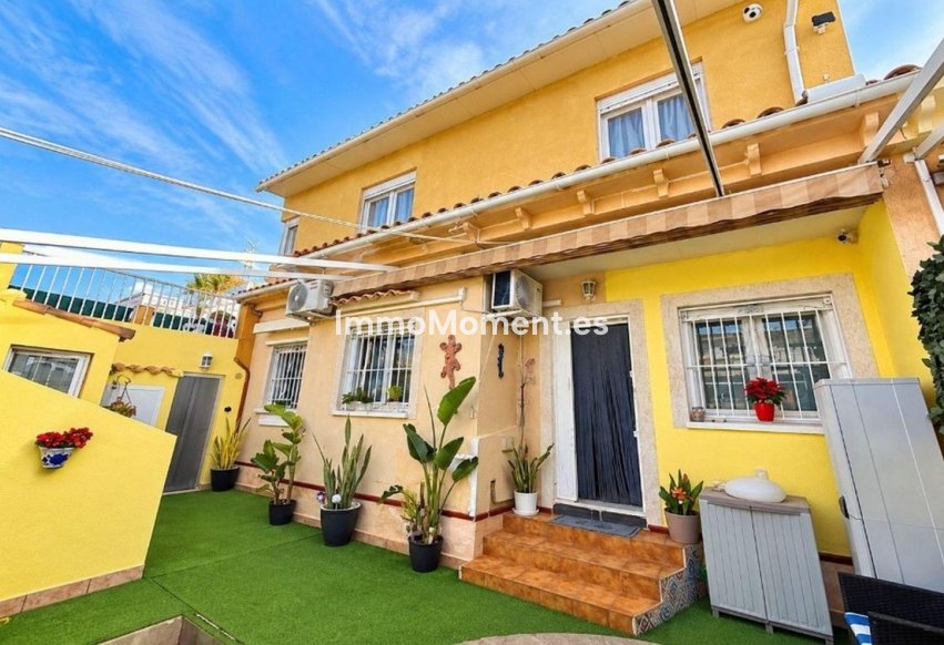 Bestaande woning - Vrijstaande villa - Orihuela Costa - La Florida