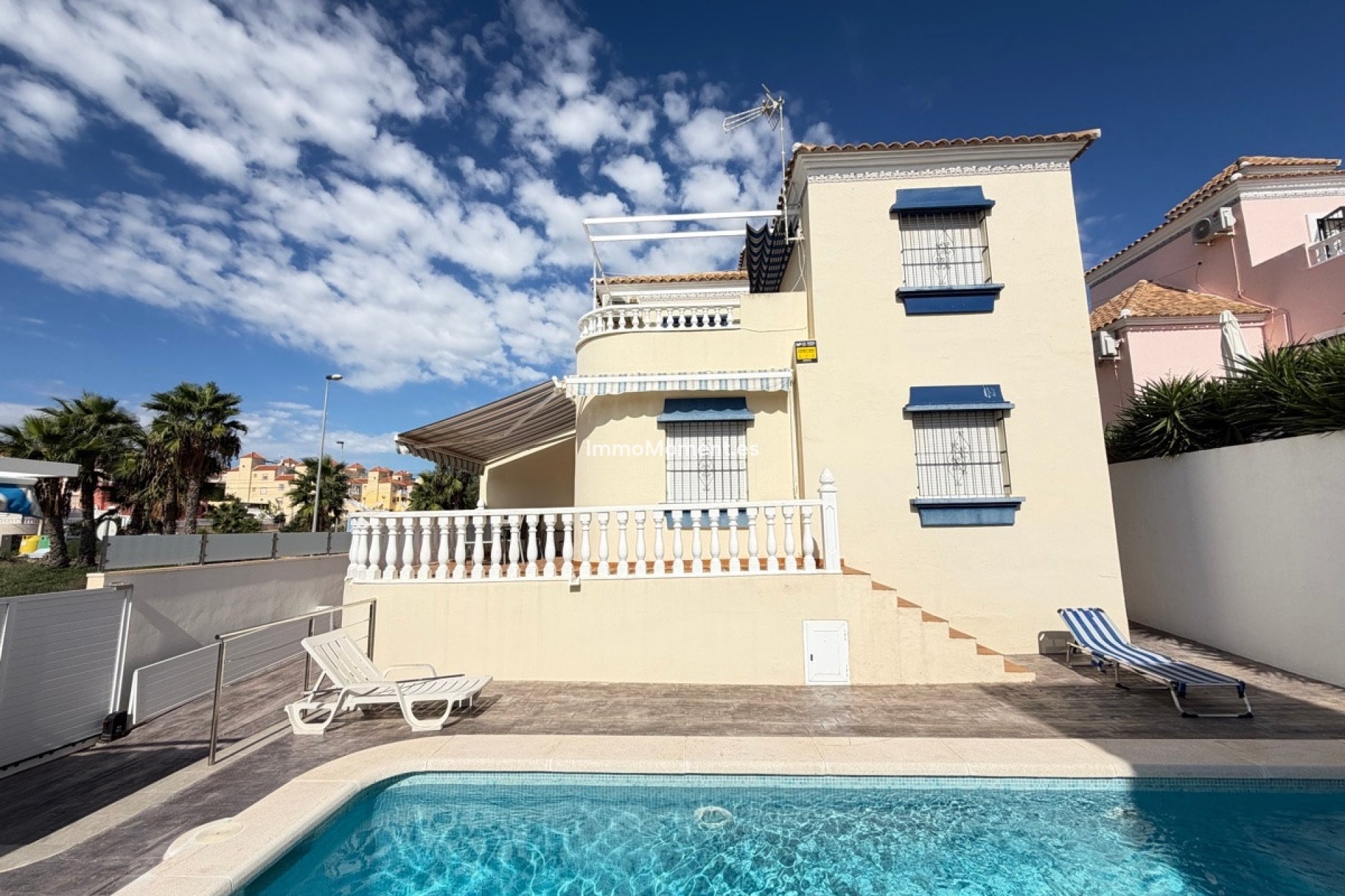 Bestaande woning - Vrijstaande villa - Orihuela Costa - Villamartín