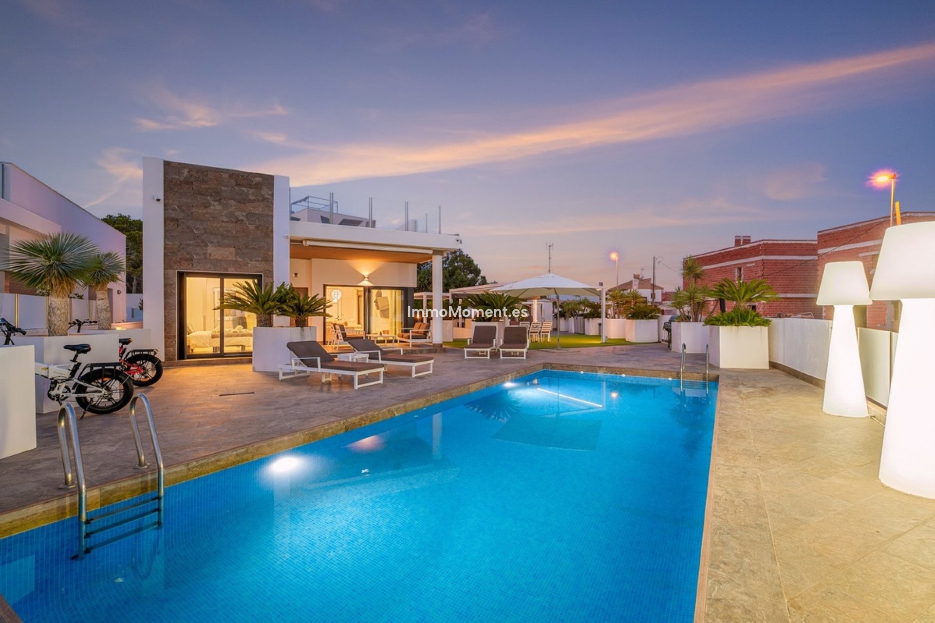 Bestaande woning - Vrijstaande villa - Orihuela Costa - Villamartín