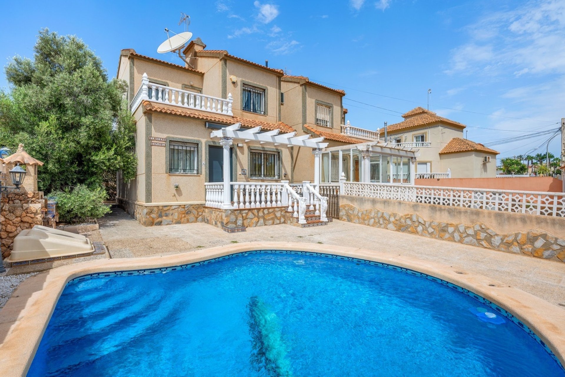 Bestaande woning - Vrijstaande villa - Orihuela - El Galan