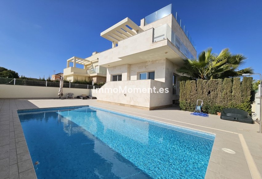 Bestaande woning - Vrijstaande villa - Orihuela - La Zenia