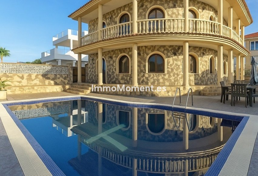 Bestaande woning - Vrijstaande villa - Orihuela - La Zenia