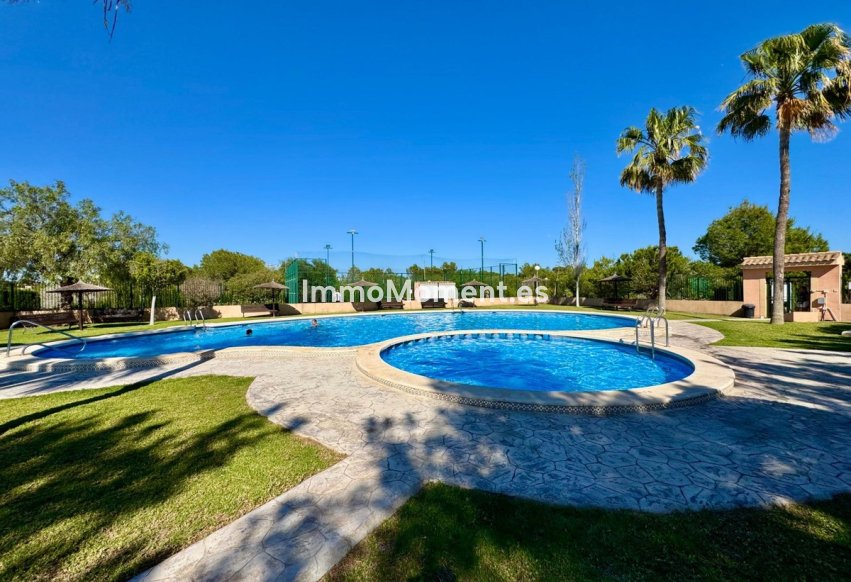 Bestaande woning - Vrijstaande villa - Orihuela - Los Altos