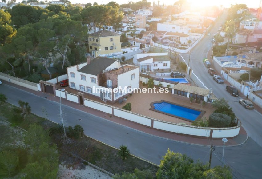 Bestaande woning - Vrijstaande villa - Orihuela - Los Balcones