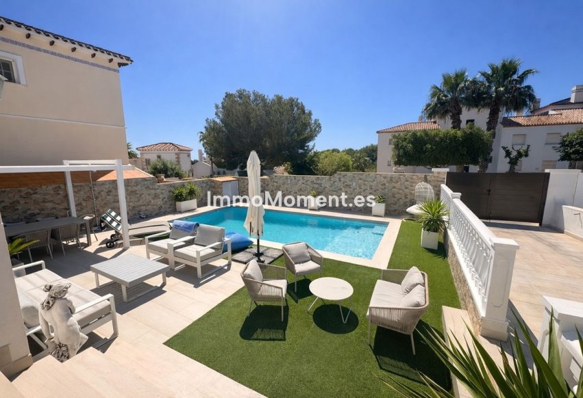Bestaande woning - Vrijstaande villa - Orihuela - Los Dolses