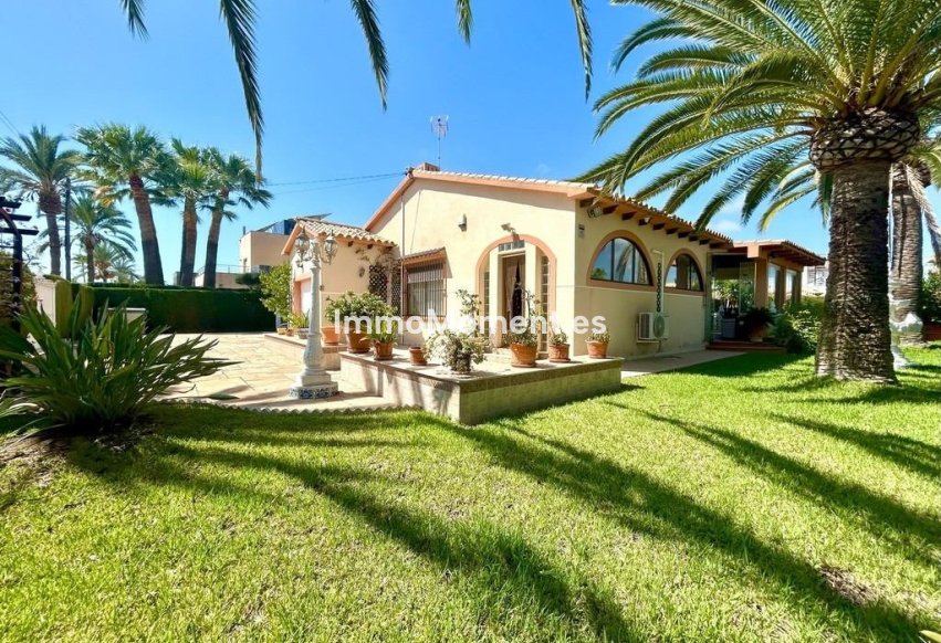 Bestaande woning - Vrijstaande villa - Orihuela - Orihuela Costa