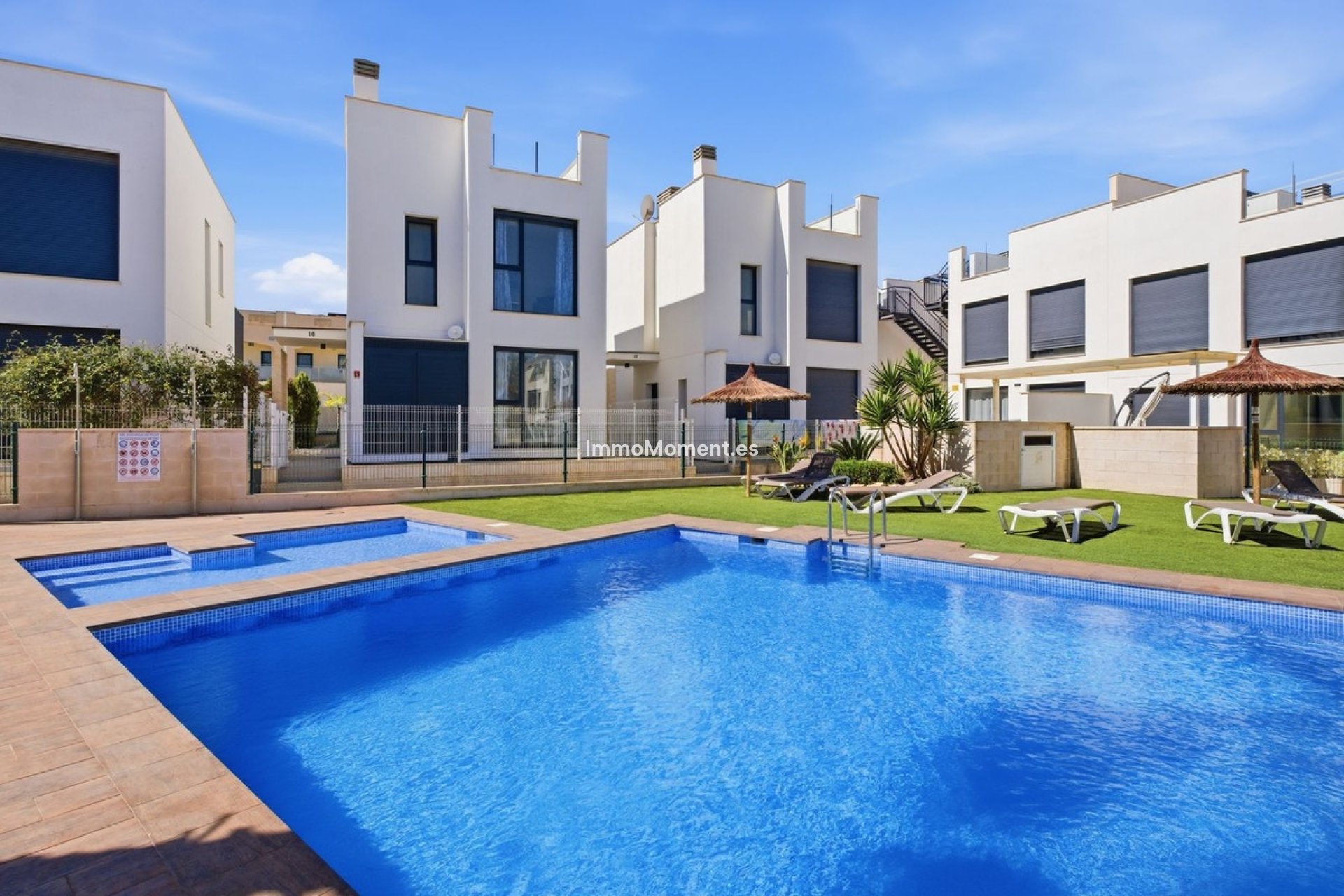Bestaande woning - Vrijstaande villa - Orihuela - Punta Prima