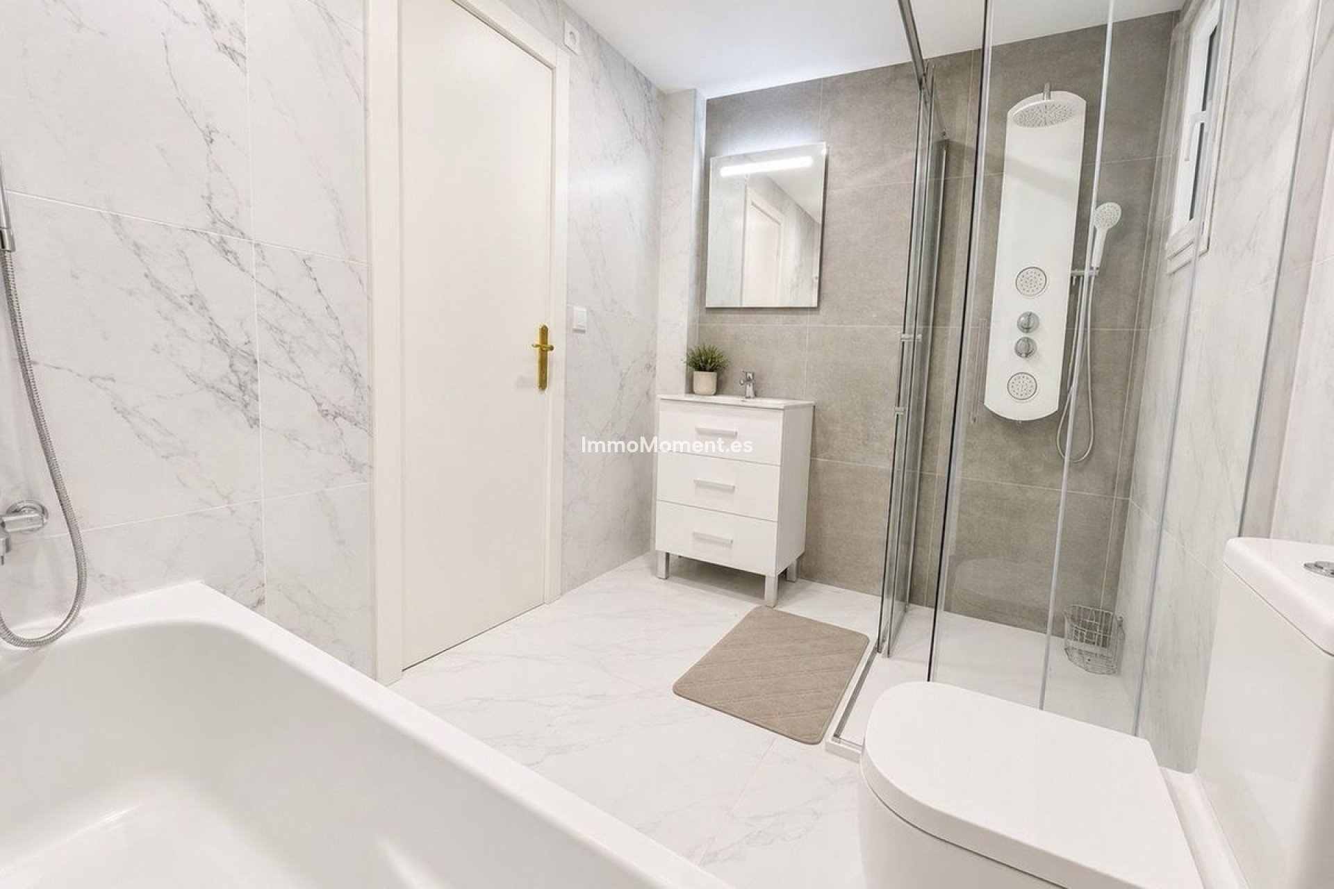 Bestaande woning - Vrijstaande villa - Orihuela - Villamartín