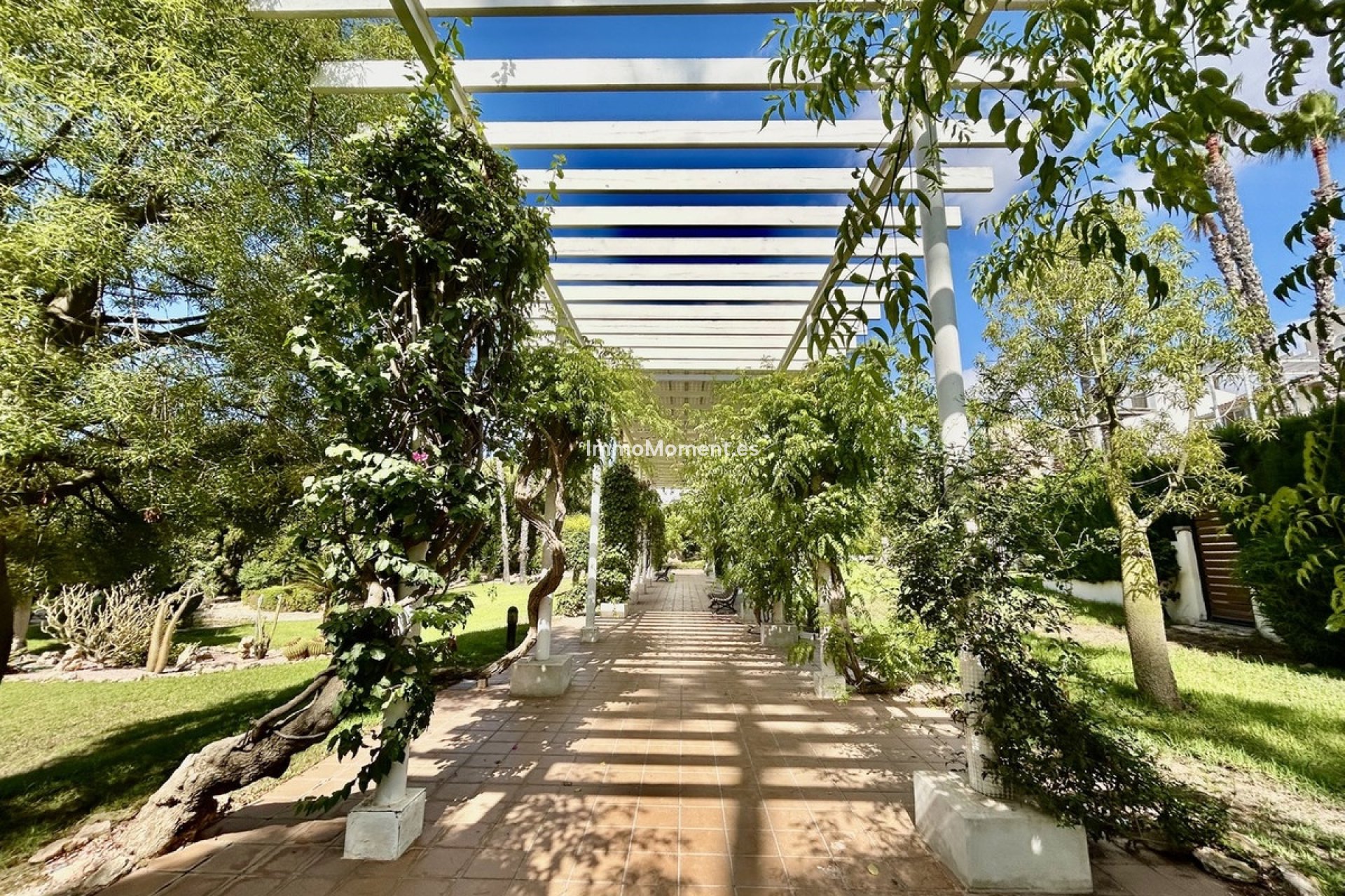 Bestaande woning - Vrijstaande villa - Orihuela - Villamartín