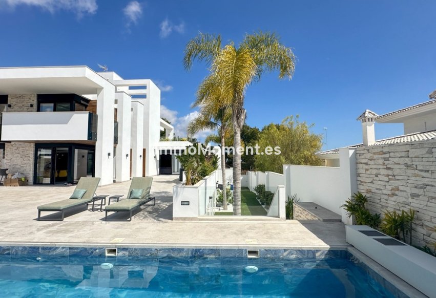 Bestaande woning - Vrijstaande villa - Orihuela - Villamartín
