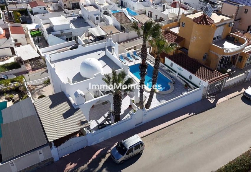 Bestaande woning - Vrijstaande villa - Orihuela - Villamartin