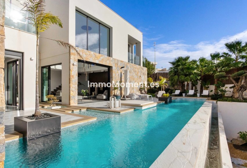 Bestaande woning - Vrijstaande villa - Orihuela - Villamartín
