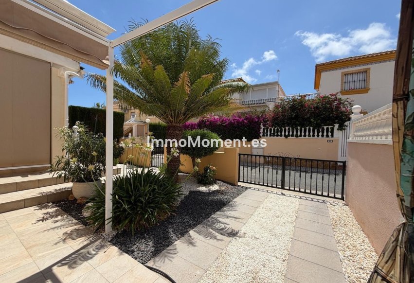 Bestaande woning - Vrijstaande villa - Orihuela - Villamartín