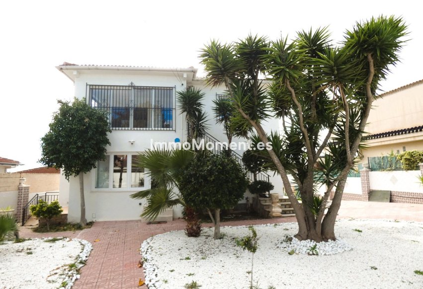 Bestaande woning - Vrijstaande villa - Pilar de la Horadada - Pinar de Campoverde
