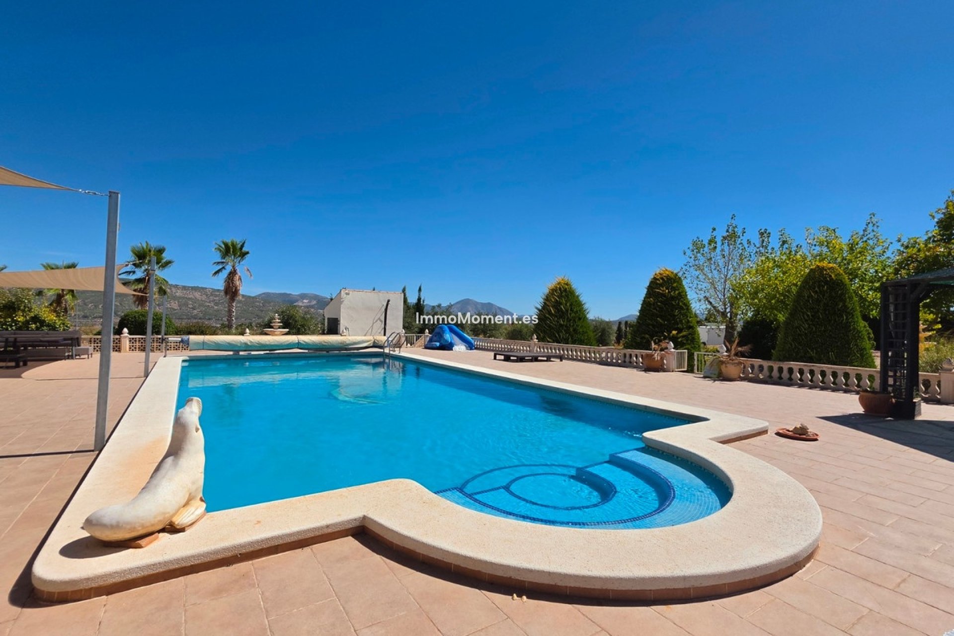 Bestaande woning - Vrijstaande villa - Pinoso - Pinoso Centro