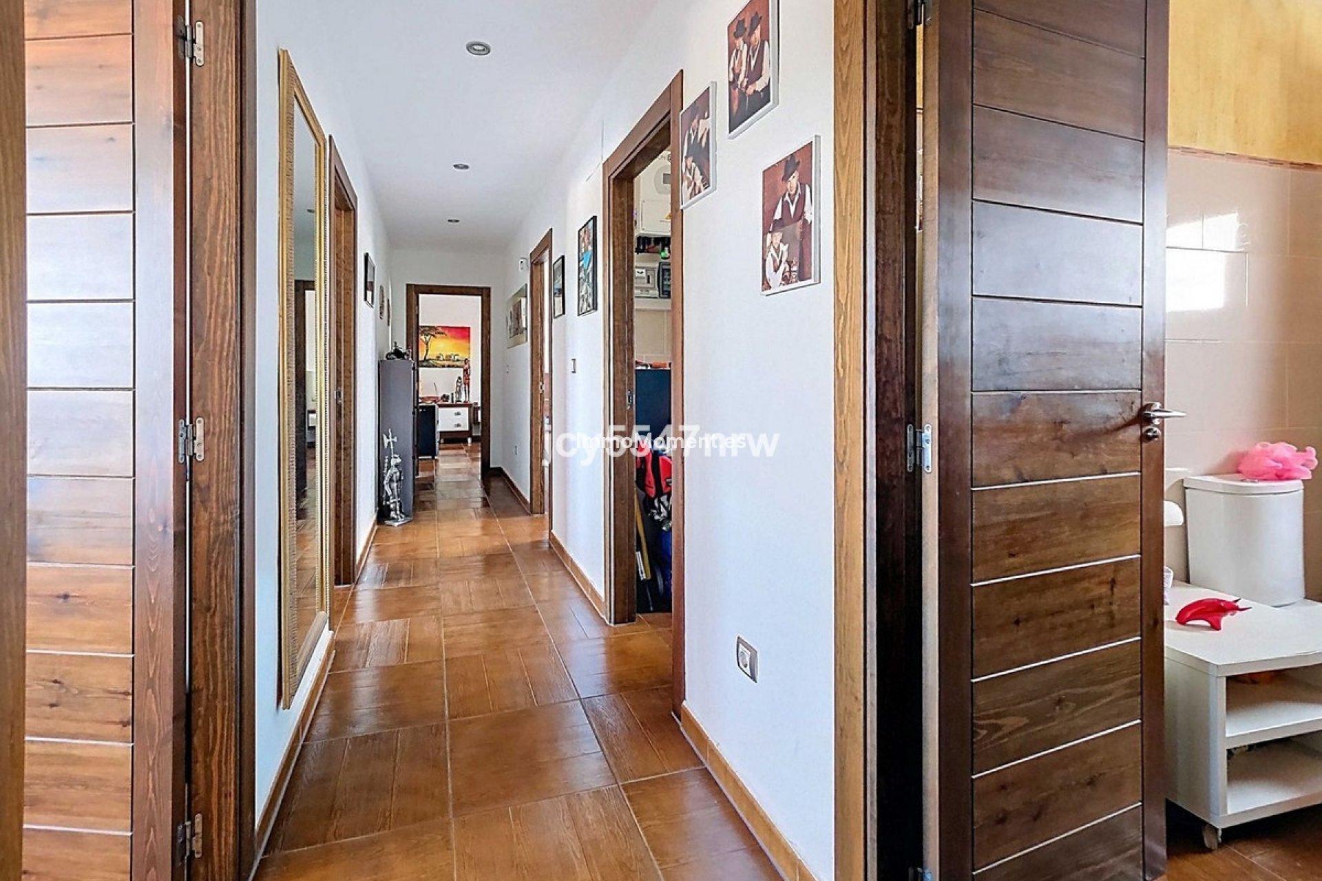 Bestaande woning - Vrijstaande villa - Pinoso - Pinoso Centro