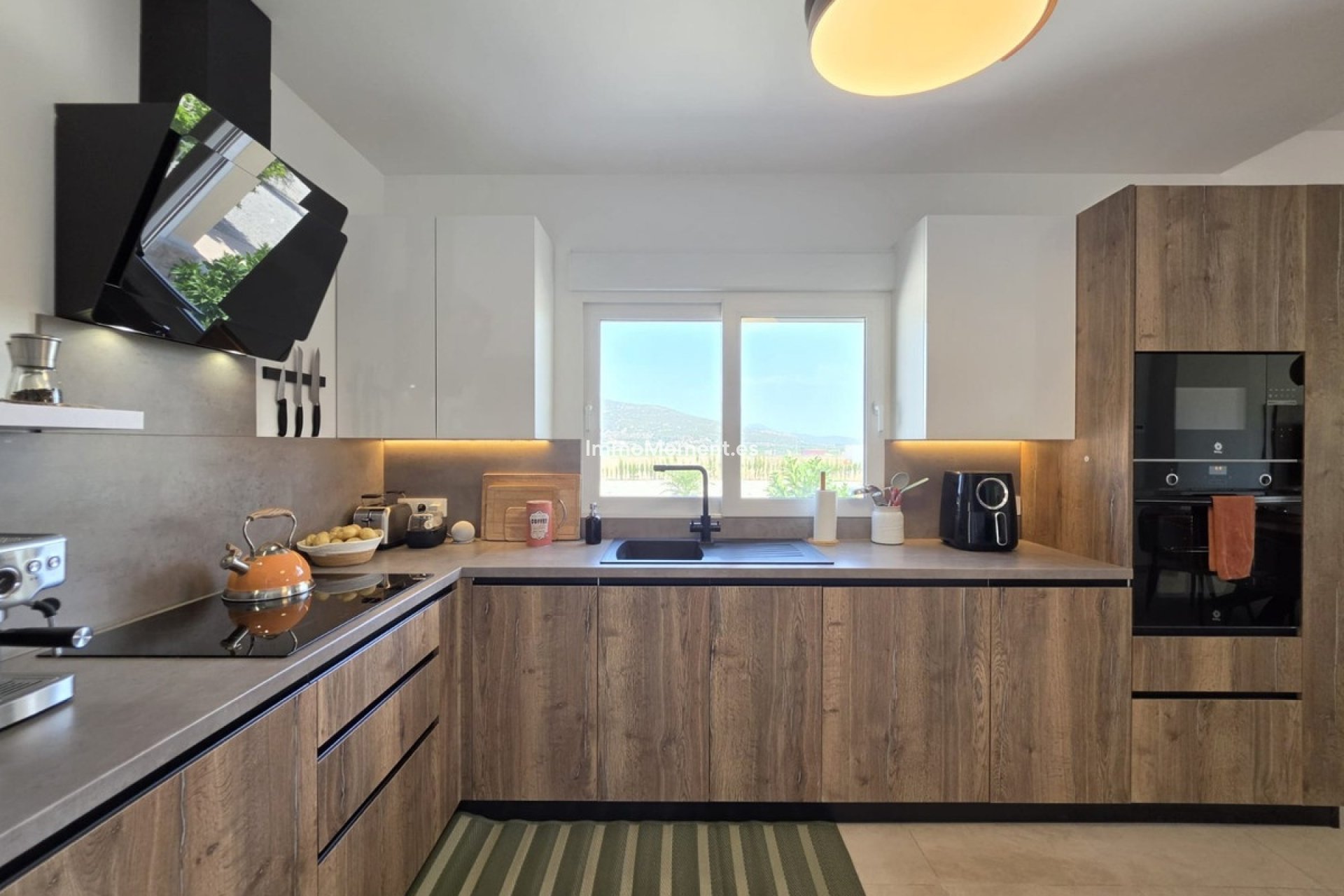 Bestaande woning - Vrijstaande villa - Pinoso - Pinoso Centro