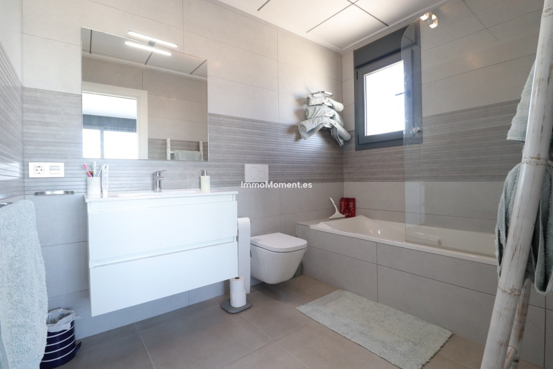 Bestaande woning - Vrijstaande villa - Rojales - Benimar